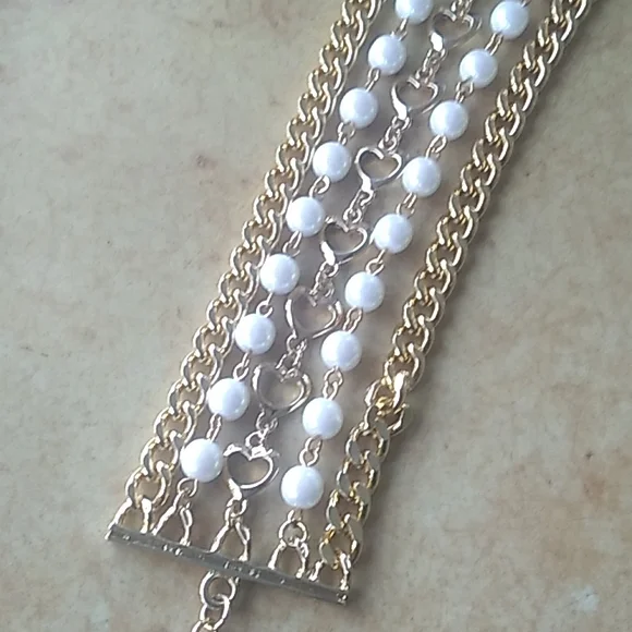 Bracelet with hearts and pearls Valentine Love - Picture 2 of 6